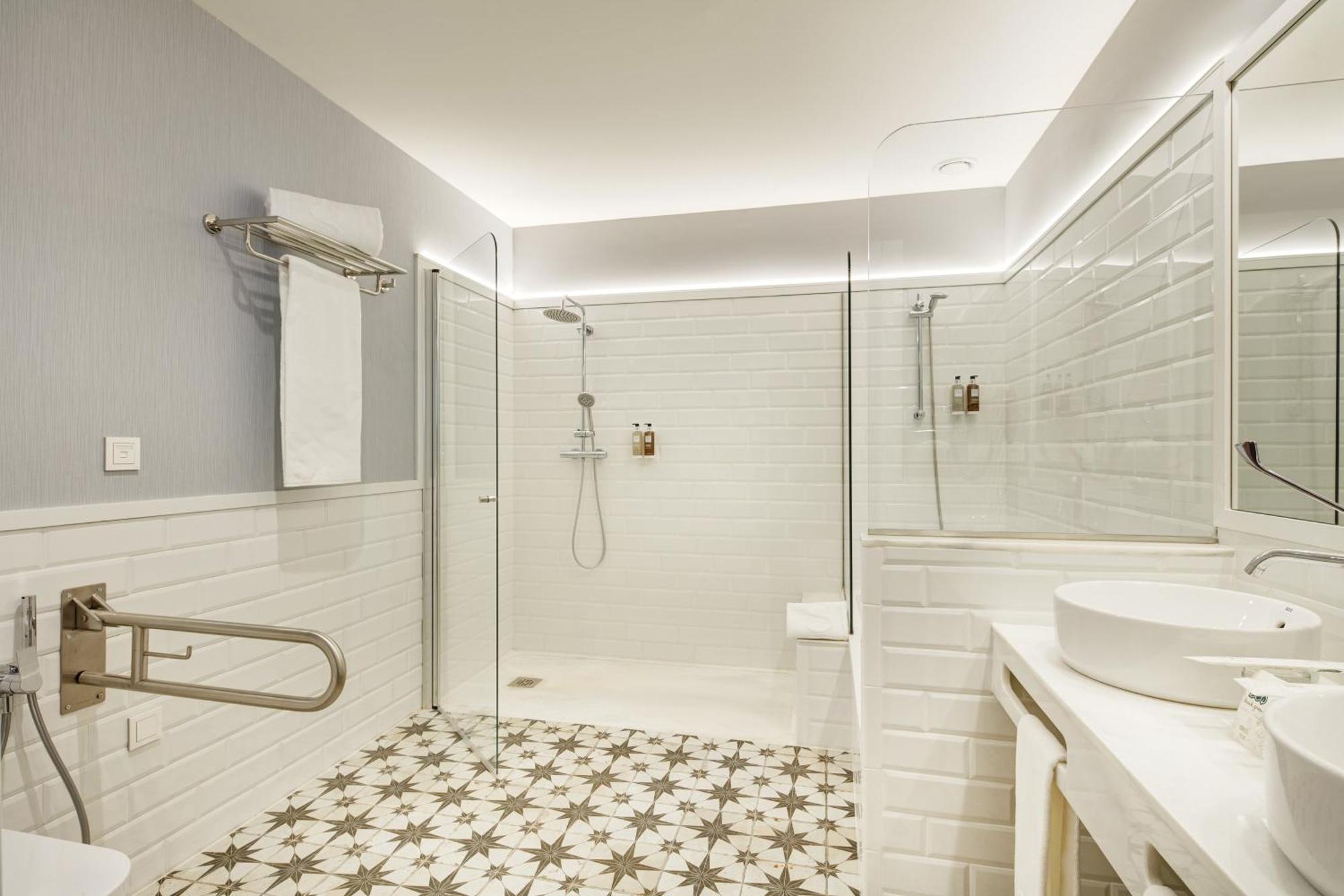 Sercotel Granada Suites מראה חיצוני תמונה